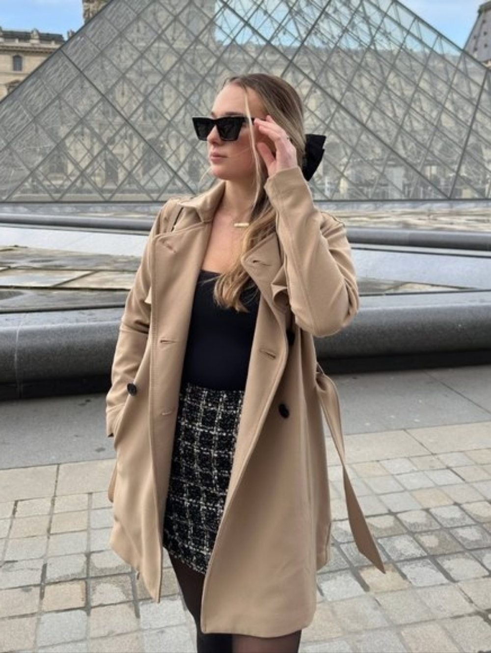 Abercrombie & Fitch Beige Double-Breasted Trench Coat